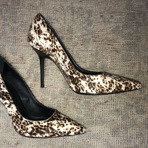 Burberry Pony 3 1/2 " Heel - Picture 6 of 6